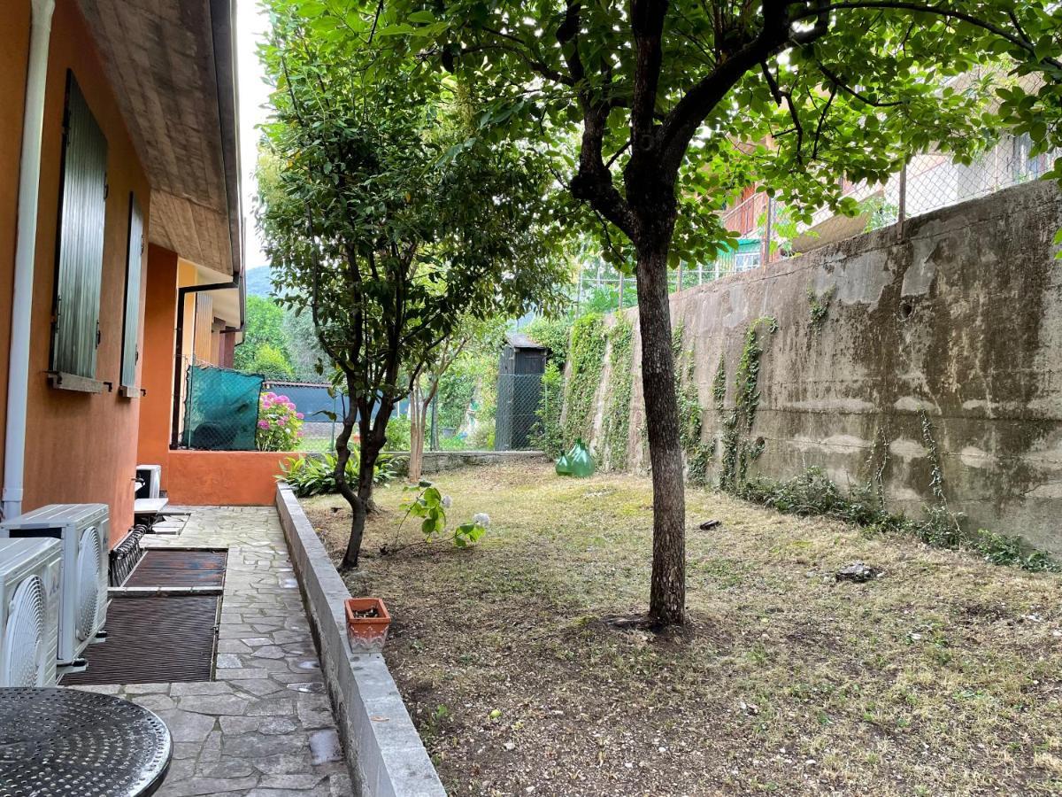 A La Zolia Mendia Villa Salo Exterior photo